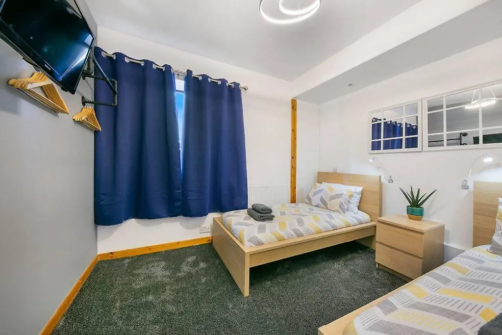 Faulds Crescent Lodge ✪ Grampian Lettings Ltd Aberdeen