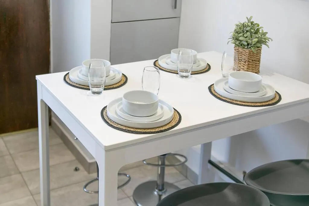 Faulds Crescent Lodge ✪ Grampian Lettings Ltd Aberdeen